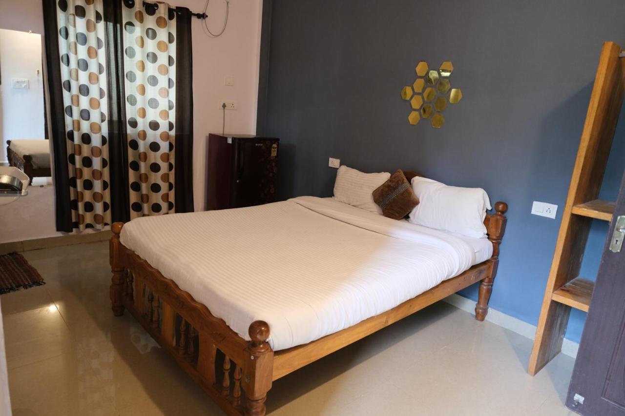 Candolim Glitter Sand Esterno foto