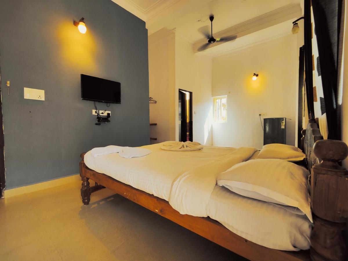 Candolim Glitter Sand Esterno foto